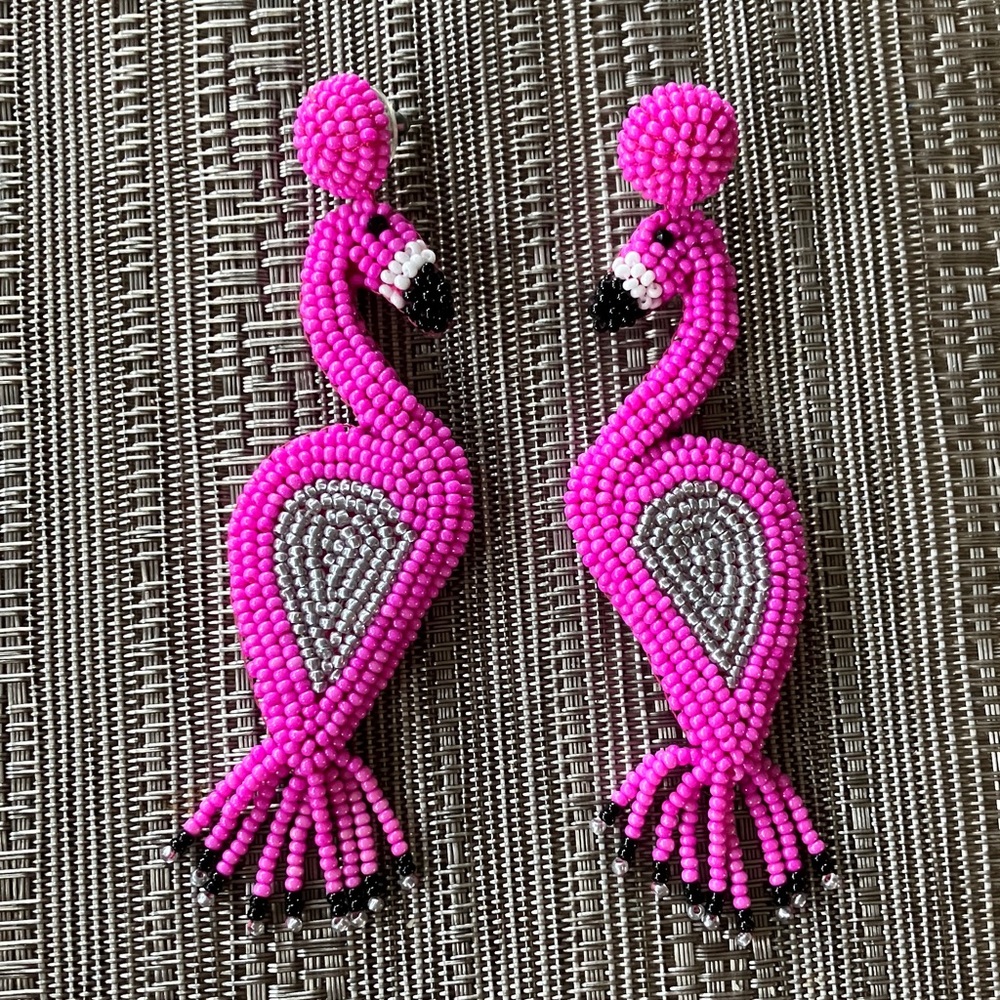🦩Pink Flamingo Beaded Earrings🦩